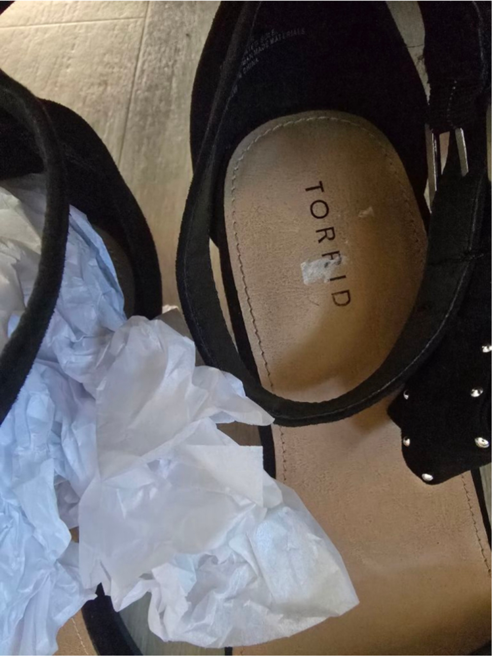Women's Torrid Black Studded Bow Ankle Strap Heels Size 9.5⁸ - Picture 7 of 7